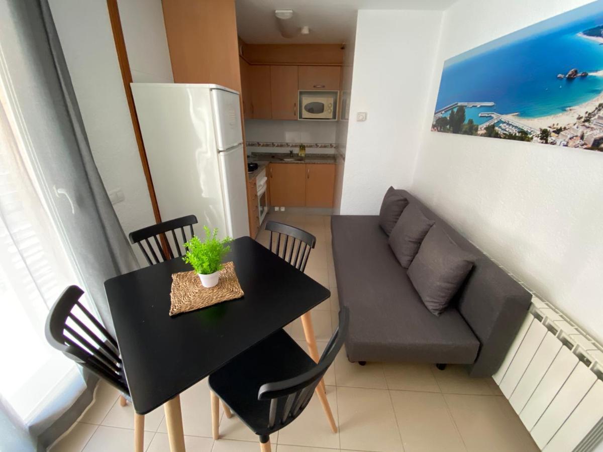 Apartamentos Ar Isern ブラナス エクステリア 写真