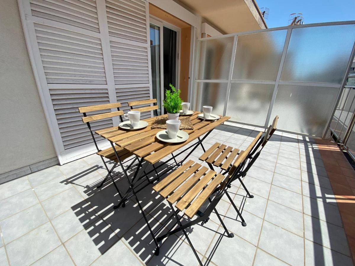 Apartamentos Ar Isern ブラナス エクステリア 写真